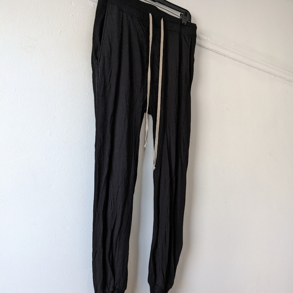 Berlin Joggers - Picture 2 of 5